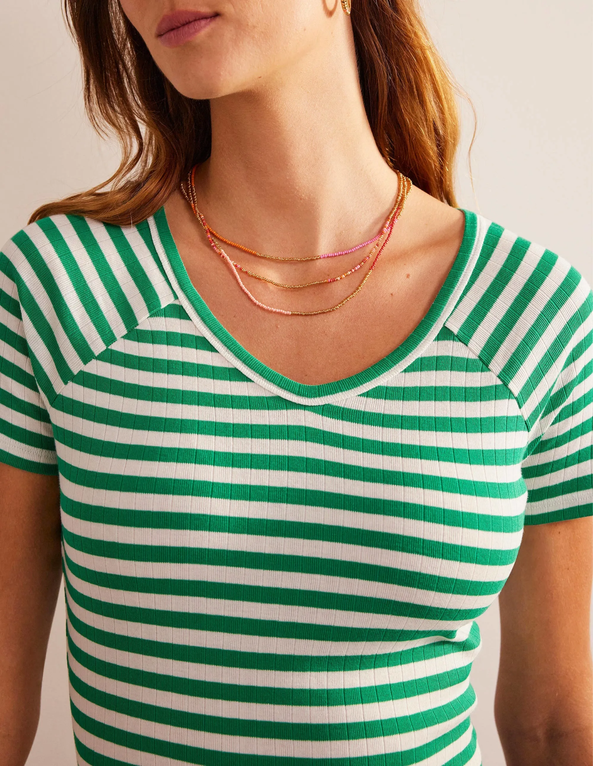 Anna Rib V-Neck T-Shirt-Meadow Green, Ivory Stripe