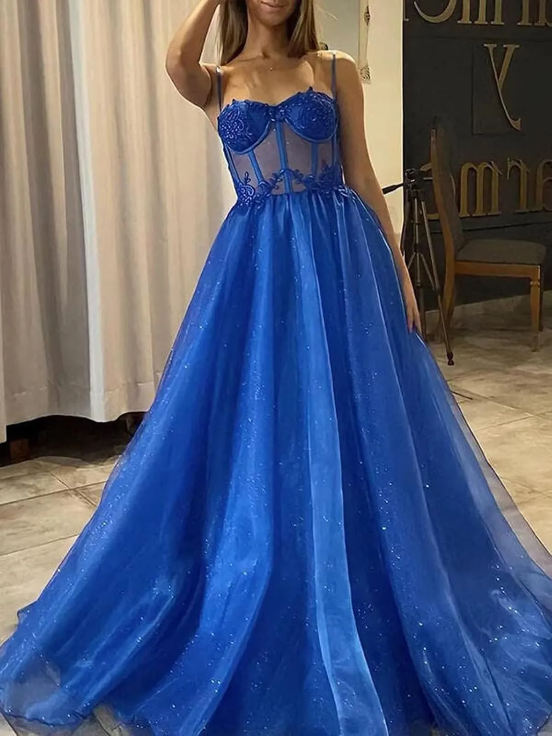 Glitter Tulle Prom Dresses Long 2023 Ball Gown Spaghetti Straps Sweetheart Lace Applique