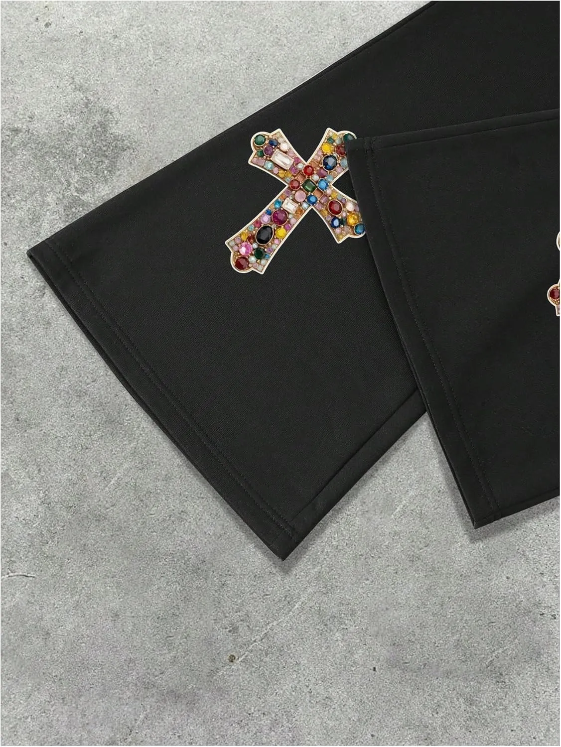 GORGLITTER Men's Letter Graphic Drawstring Waist Pants Stacked Flared Cool Sweatpants with Pockets