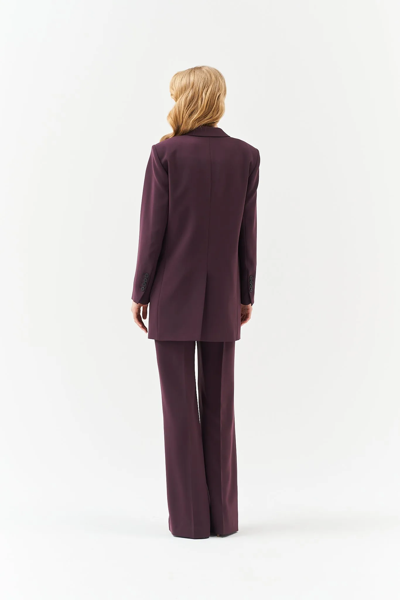 LONG DOUBLE BREASTED BLAZER IN BURGUNDY
