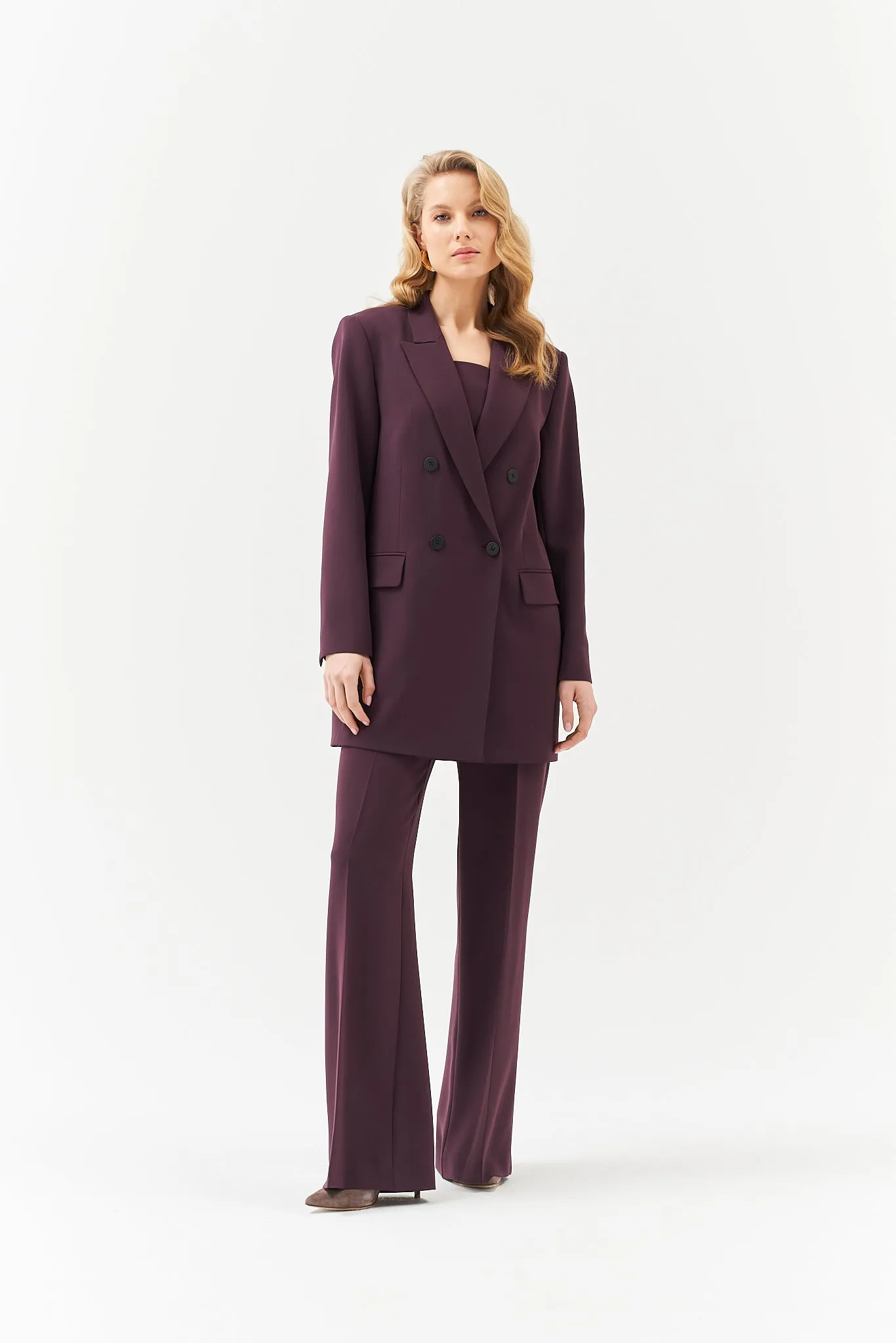 LONG DOUBLE BREASTED BLAZER IN BURGUNDY