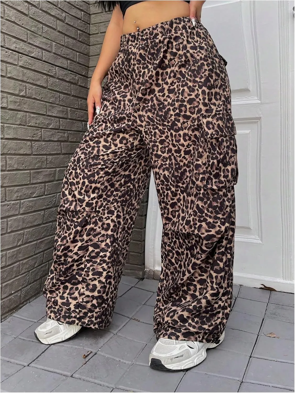 WDIRARA Women's Plus Size Leopard Print Pants Elastic High Waist Trousers with Pockets