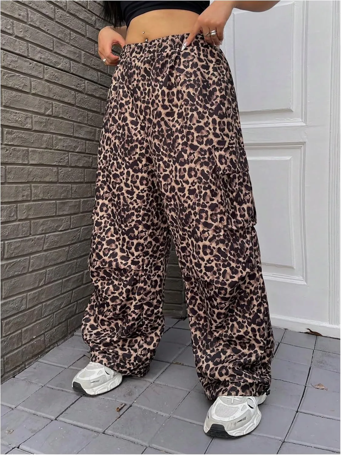 WDIRARA Women's Plus Size Leopard Print Pants Elastic High Waist Trousers with Pockets