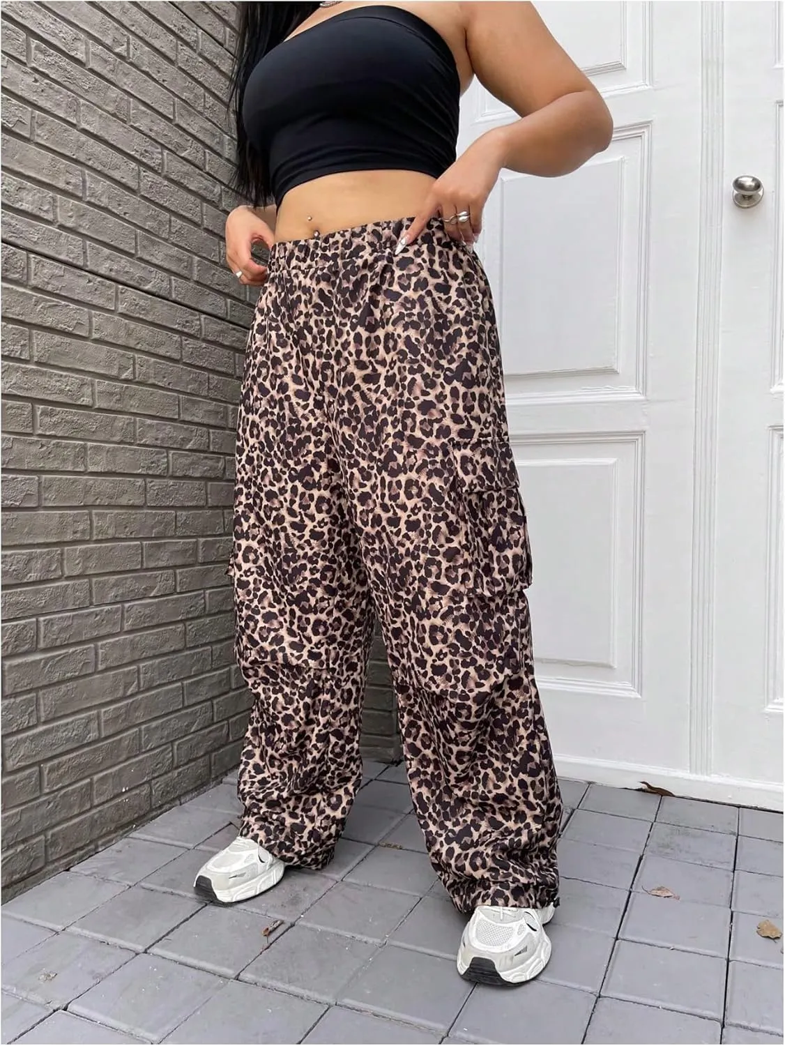 WDIRARA Women's Plus Size Leopard Print Pants Elastic High Waist Trousers with Pockets