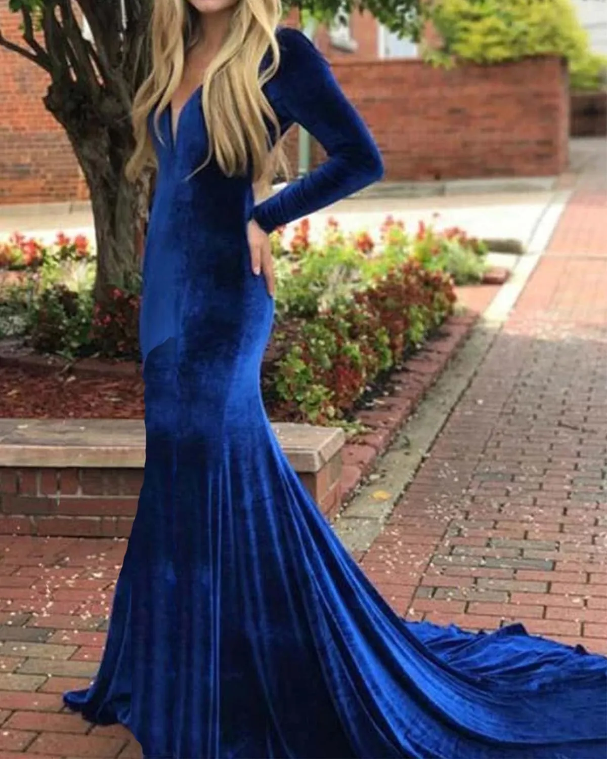 Women's Deep V-Neck Velvet Prom Dresses Long Mermaid Court Train Evening Party Gown with Long Sleeves SZPD02